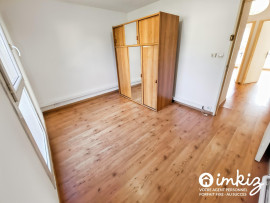 
                                                                                        Vente
                                                                                         Maison 4 pièces