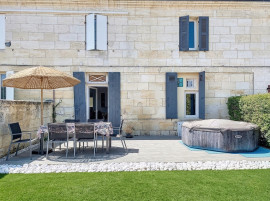 
                                                                                        Vente
                                                                                         Maison 4 pièces