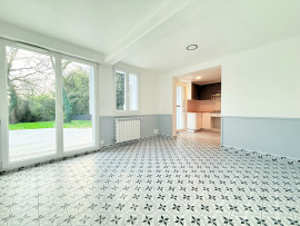 
                                                                                        Vente
                                                                                         Maison 4 pièces