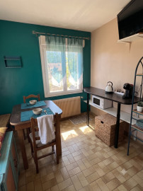 
                                                                                        Vente
                                                                                         Maison 4 pièces
