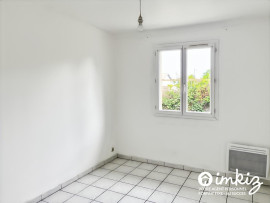 
                                                                                        Vente
                                                                                         Maison 4 pièces