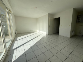 
                                                                                        Vente
                                                                                         MAISON 4 PIECES - 90m2