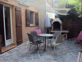 
                                                                                        Vente
                                                                                         MAISON 4 PIECES ANTIBES