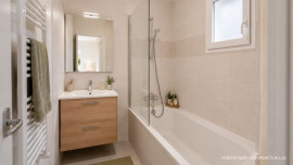 
                                                                                        Vente
                                                                                         Maison 4 pièces avec jardin a Thoiry