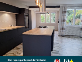 
                                                                                        Vente
                                                                                         MAISON 4 PIECES-JARDIN-CHOLET