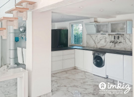 Vente
Maison 4 pièces rénovée, véranda et garage