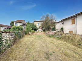 Vente
Maison 5 chambres, jardin, rivière, centre ville