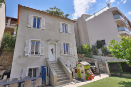 
                                                                                        Vente
                                                                                         Maison  - 5 pièces  - 110.0 m²