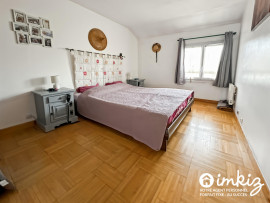 
                                                                                        Vente
                                                                                         Maison 5 pièces 3 chambres, jardin et box