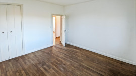 
                                                                                        Vente
                                                                                         Maison 5 pièces