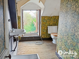 
                                                                                        Vente
                                                                                         Maison 5 pièces