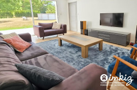 
                                                                                        Vente
                                                                                         Maison 5 pièces