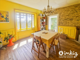 
                                                                                        Vente
                                                                                         Maison 5 pièces