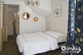 
                                                                                        Vente
                                                                                         Maison 5 pièces