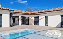 
                                                                                        Vente
                                                                                         Maison 5 pièces