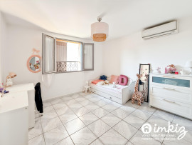 
                                                                                        Vente
                                                                                         Maison 5 pièces