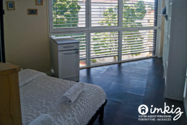 
                                                                                        Vente
                                                                                         Maison 5 pièces