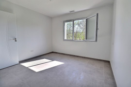 
                                                                                        Vente
                                                                                         Maison 5 pièces