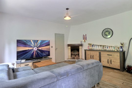 
                                                                                        Vente
                                                                                         Maison 5 pièces