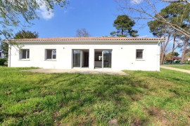 
                                                                                        Vente
                                                                                         Maison 5 pièces