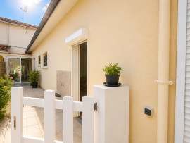 
                                                                                        Vente
                                                                                         Maison 5 pièces
