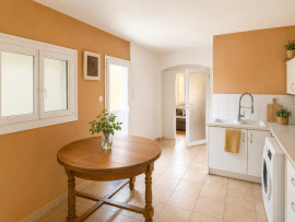 
                                                                                        Vente
                                                                                         Maison 5 pièces