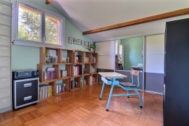 
                                                                                        Vente
                                                                                         Maison 5 pièces