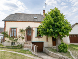 
                                                                                        Vente
                                                                                         Maison 5 pièces