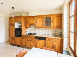 
                                                                                        Vente
                                                                                         Maison 5 pièces