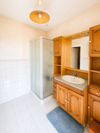 
                                                                                        Vente
                                                                                         Maison 5 pièces