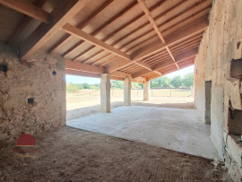 
                                                                                        Vente
                                                                                         Maison 5 pièces