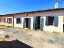 
                                                                                        Vente
                                                                                         Maison 5 pièces