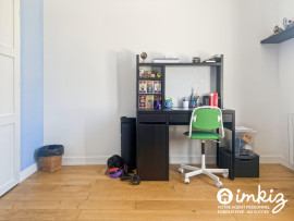 
                                                                                        Vente
                                                                                         Maison 5 pièces