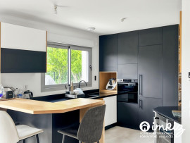 
                                                                                        Vente
                                                                                         Maison 5 pièces