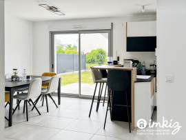 
                                                                                        Vente
                                                                                         Maison 5 pièces