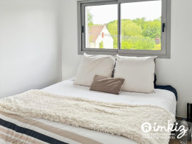
                                                                                        Vente
                                                                                         Maison 5 pièces
