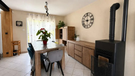 
                                                                                        Vente
                                                                                         Maison 5 pièces avec jardin et sous-sol total
