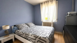 
                                                                                        Vente
                                                                                         Maison 5 pièces avec jardin et sous-sol total