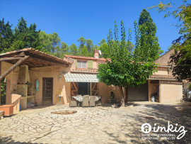 
                                                                                        Vente
                                                                                         Maison 5 pièces, gros potentiel