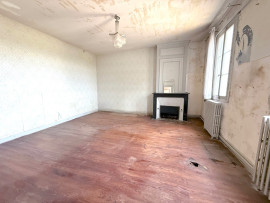 
                                                                                        Vente
                                                                                         Maison 5 Pièces Macau