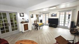 
                                                                                        Vente
                                                                                         Maison 5 pièces première occupation