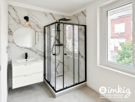 
                                                                                        Vente
                                                                                         Maison 5 pièces rénovée, vie de plein pied 2 gge