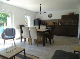 
                                                                                        Location de vacances
                                                                                         Maison 6 - 7 personnes en BRESSE BOURGUIGNONE