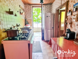 
                                                                                        Vente
                                                                                         Maison 6 pces charme de l'ancien,poutres,cheminées