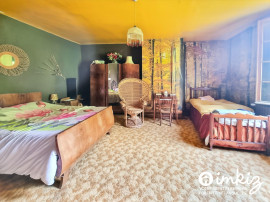 
                                                                                        Vente
                                                                                         Maison 6 pces charme de l'ancien,poutres,cheminées