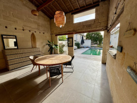 
                                                                                        Vente
                                                                                         MAISON 6 PIECES - 215m2