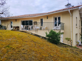 
                                                                                        Vente
                                                                                         MAISON 6 PIECES 230m2 - CAPBRETON