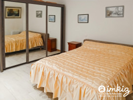 
                                                                                        Vente
                                                                                         Maison 6 pièces
