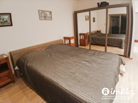 
                                                                                        Vente
                                                                                         Maison 6 pièces
