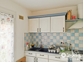 
                                                                                        Vente
                                                                                         Maison 6 pièces